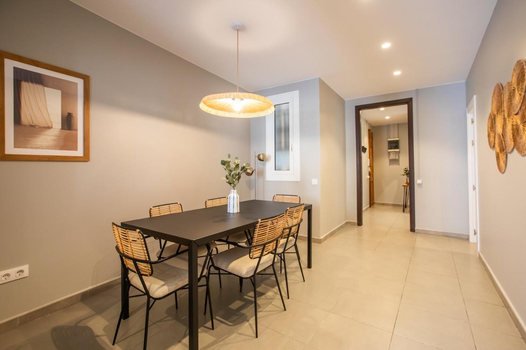 21mal1089-magnific Near Sagrada Familia * Barcellona
